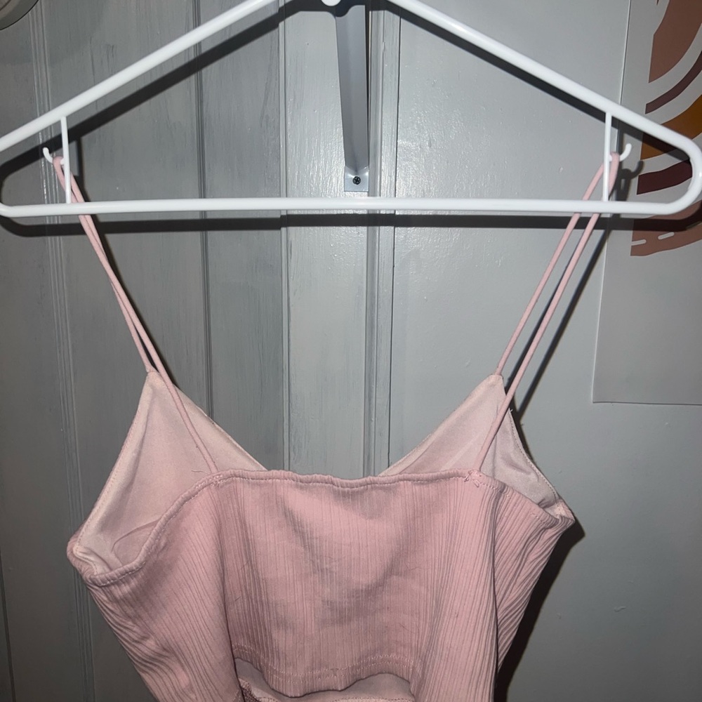Pink Ribbed Crop Too - Picture 2 of 4